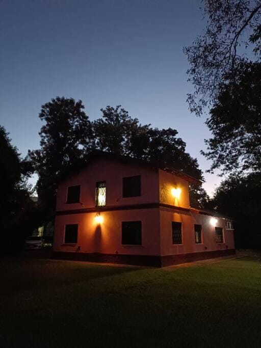 Casa quinta espaciosa House in Benavidez