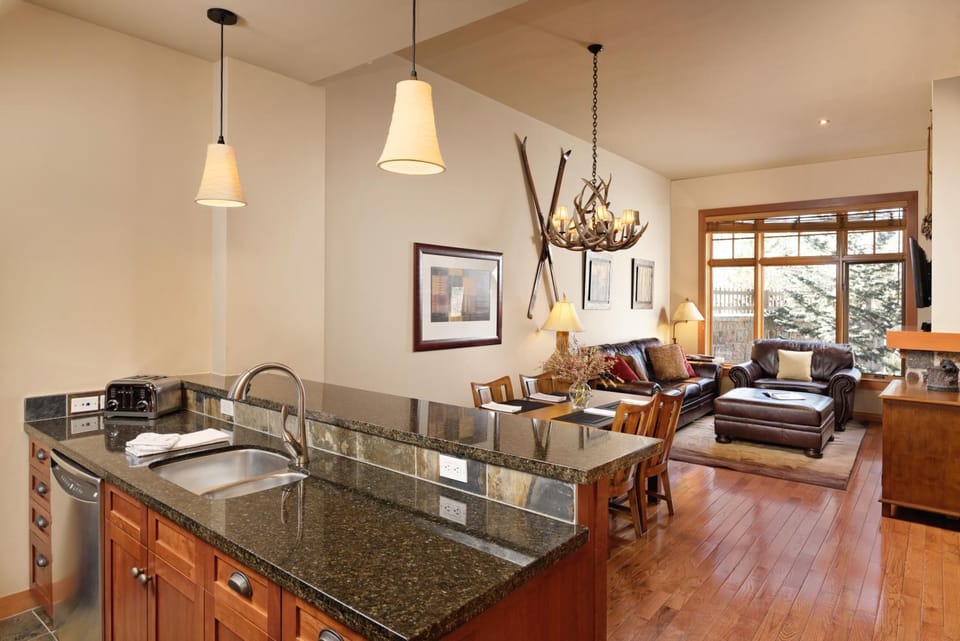 Glacier Cove Capitol Peak Lodge #3125 House in Snowmass Village