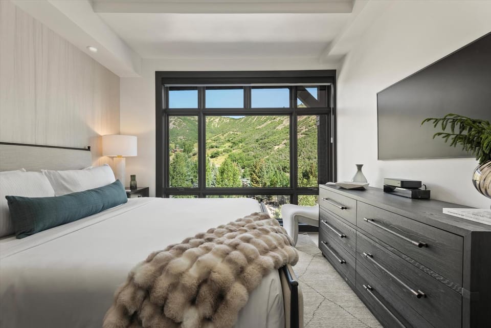 Highline Chalet Capitol Peak Lodge #33057 House in Snowmass Village
