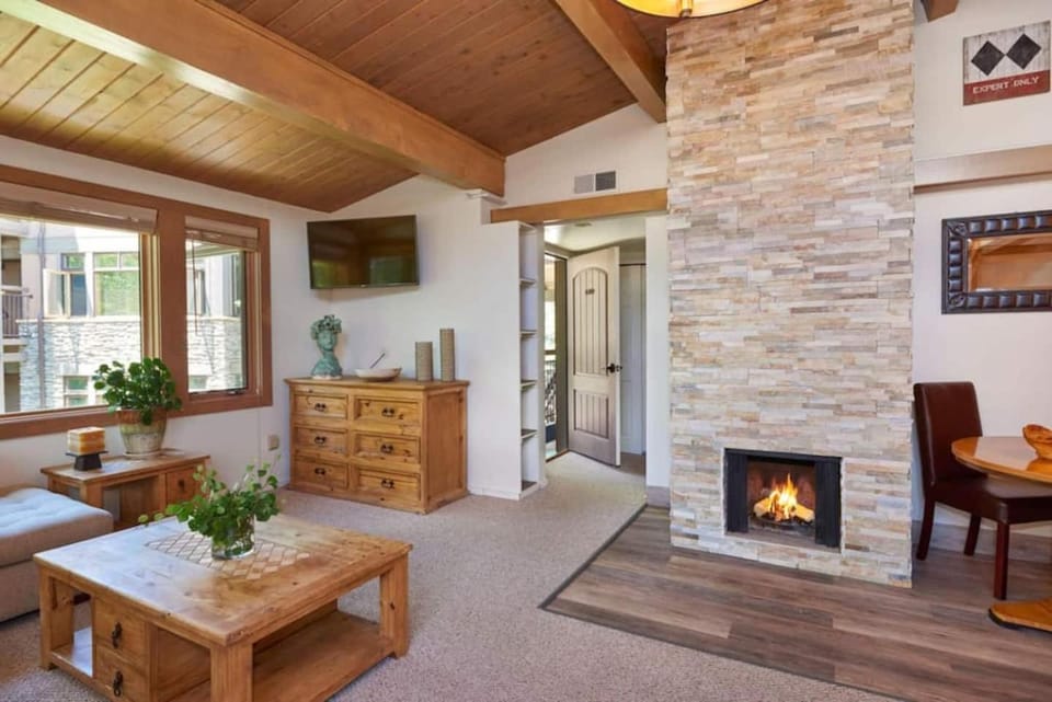 Latitude Loft Aspenwood #K20 Studio1B House in Snowmass Village