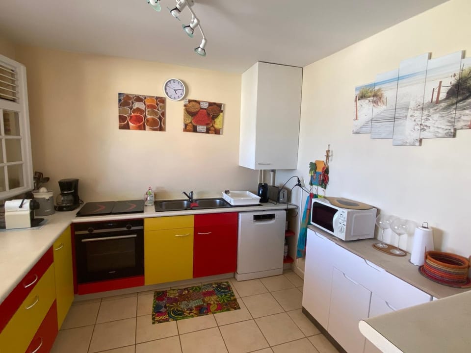 Spacieux appartement 2 chambres près de la plage avec grande terrasse à Sainte-Luce - FR-1-765-24 Apartment in Sainte-Luce