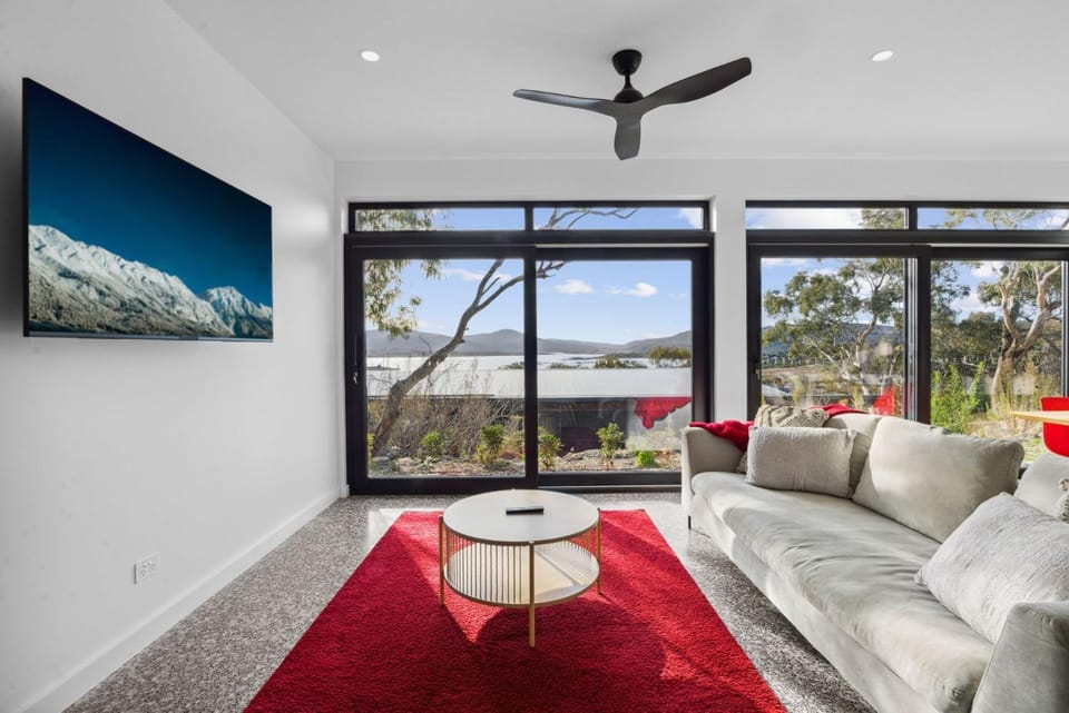 TV and multimedia, Living room, Lake view, Mountain view