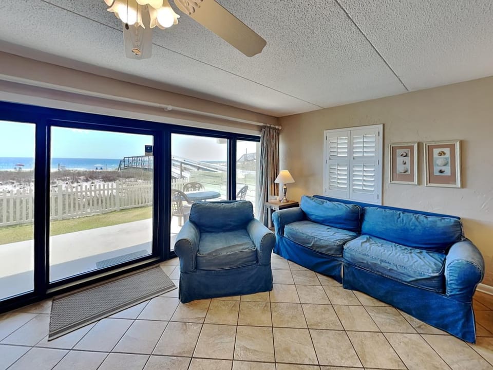 Living room, Seating area, Sea view, furniture