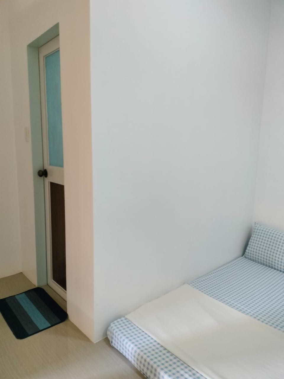 Glenmark's Homestay New Oceanview Rooms Bed and Breakfast in Ilocos Region