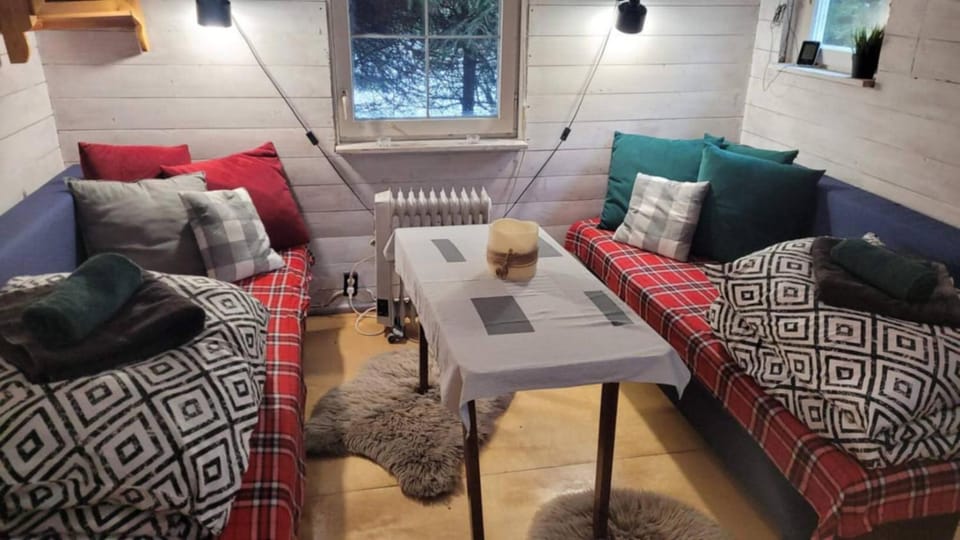 Living room, Bedroom, fireplace