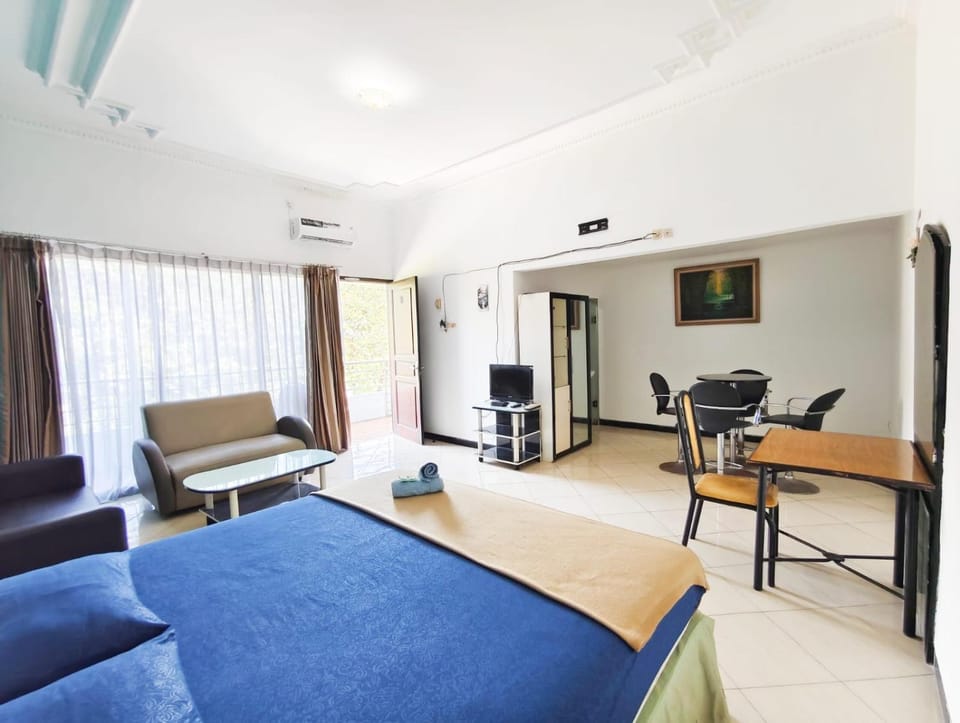 Yutaka Inn Global Juanda Vacation rental in East Java
