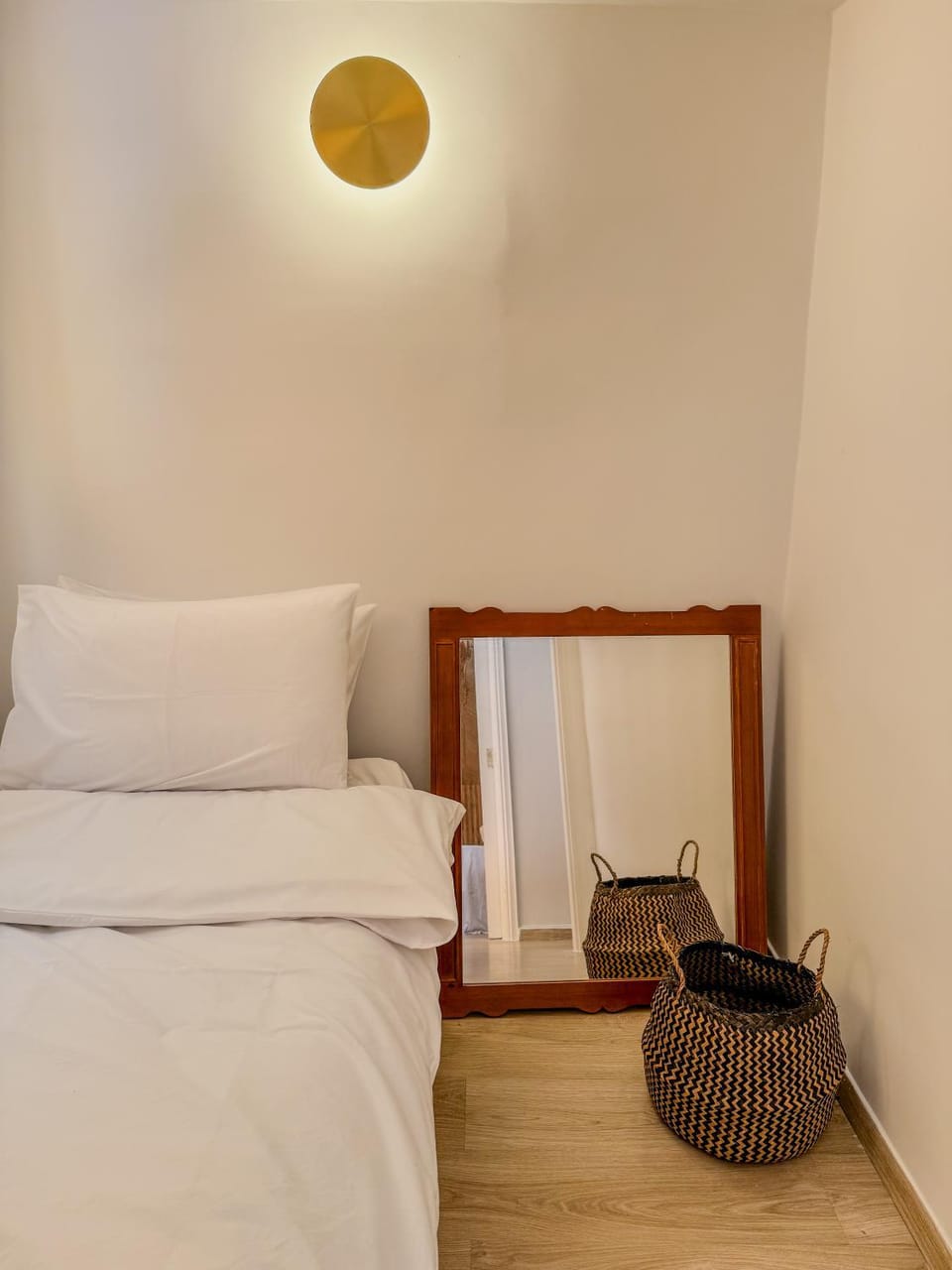 Ανακαινισμένο σπίτι με ιδιωτική αυλή Apartment in Pireas