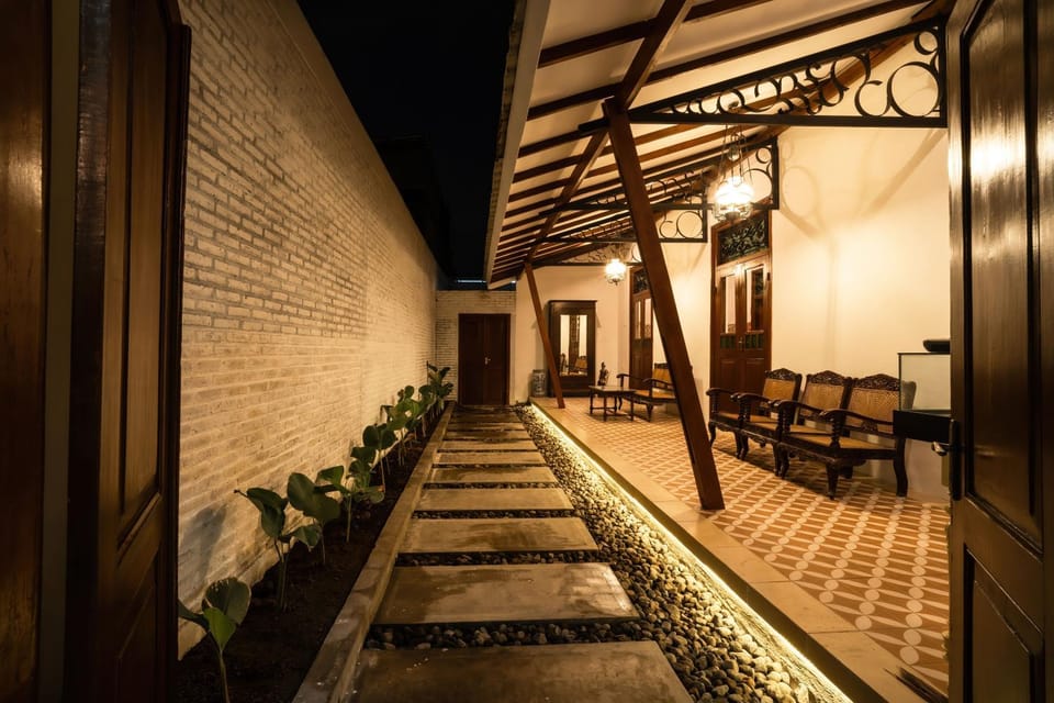 Ndalem Pringgo House in Yogyakarta