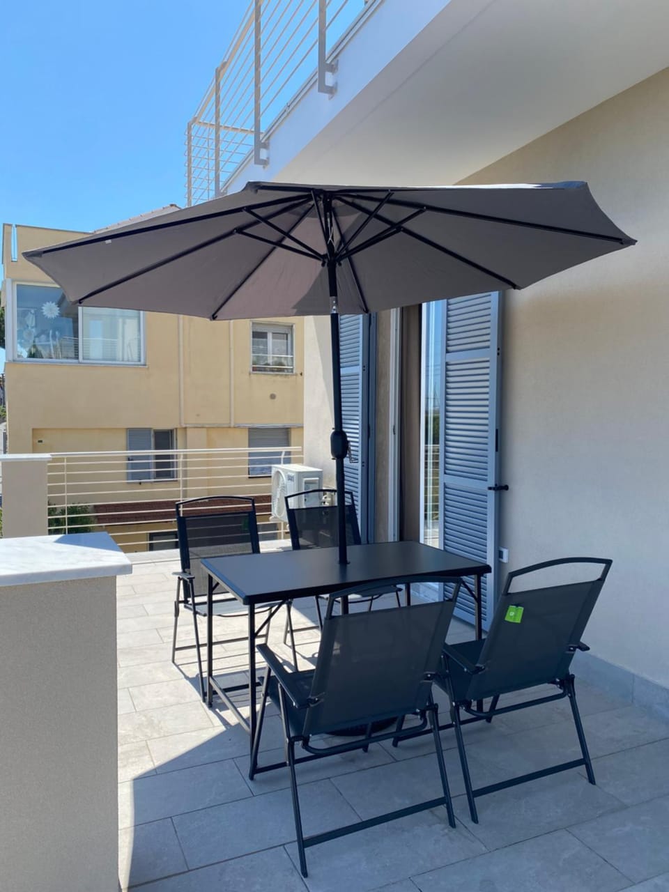 Property building, Balcony/Terrace