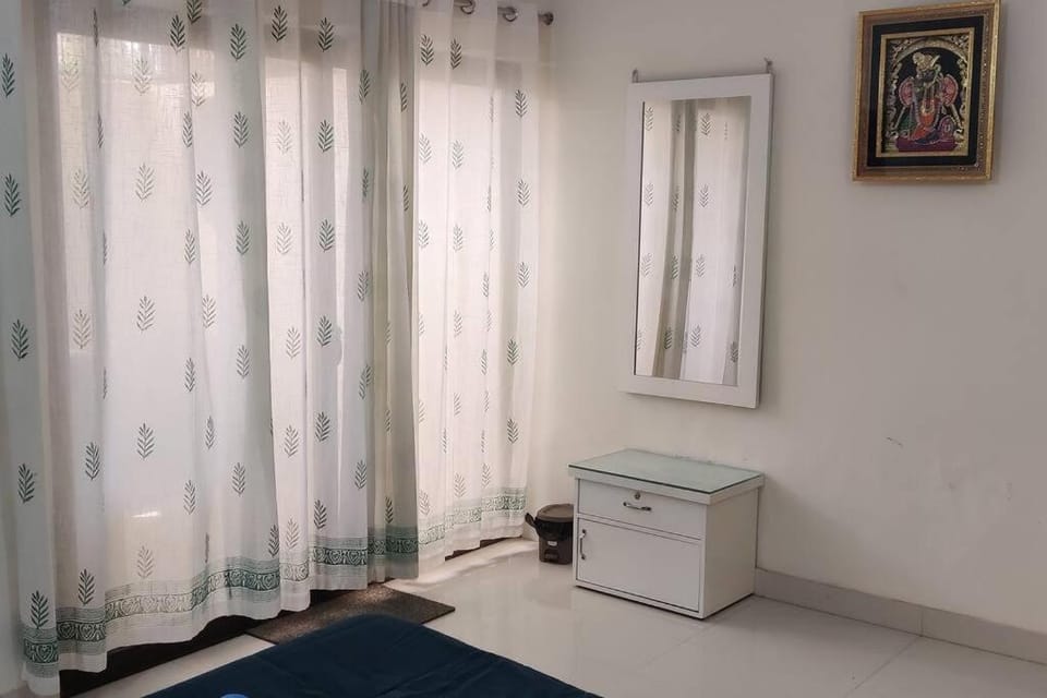 Shree Bankebihari Niwas Apartment in Uttar Pradesh