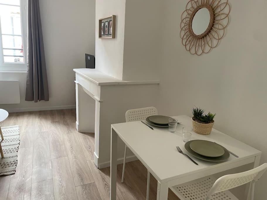 L'entre Stud' Apartment in Occitanie