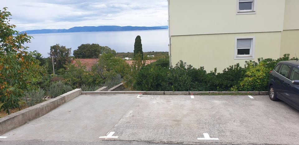 Apartment Dolly, Kostrena-Rijeka Apartment in Primorje-Gorski Kotar County