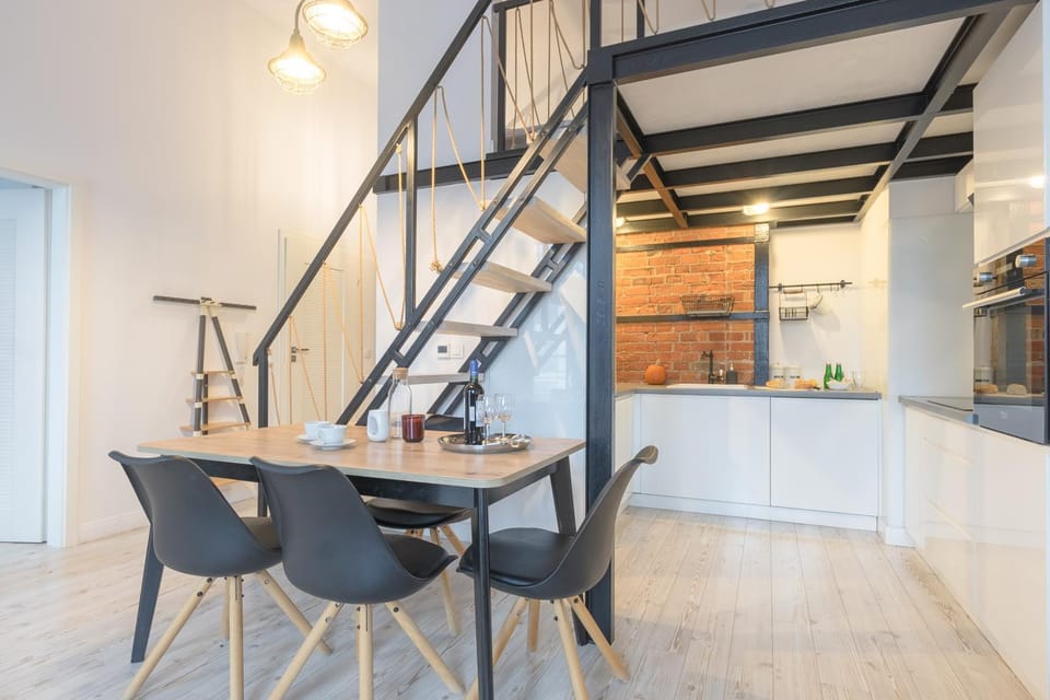 Kitchen or kitchenette, Dining area, kitchen