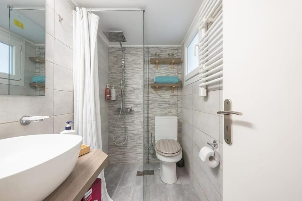 Athens Center Cozy Apt in Ambelokipi Metro Station Apartment in Athens