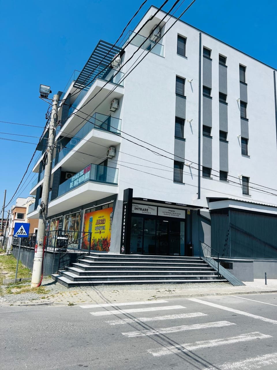 Sea Panorama Apartments & Free Parking Apartment in Constanța County