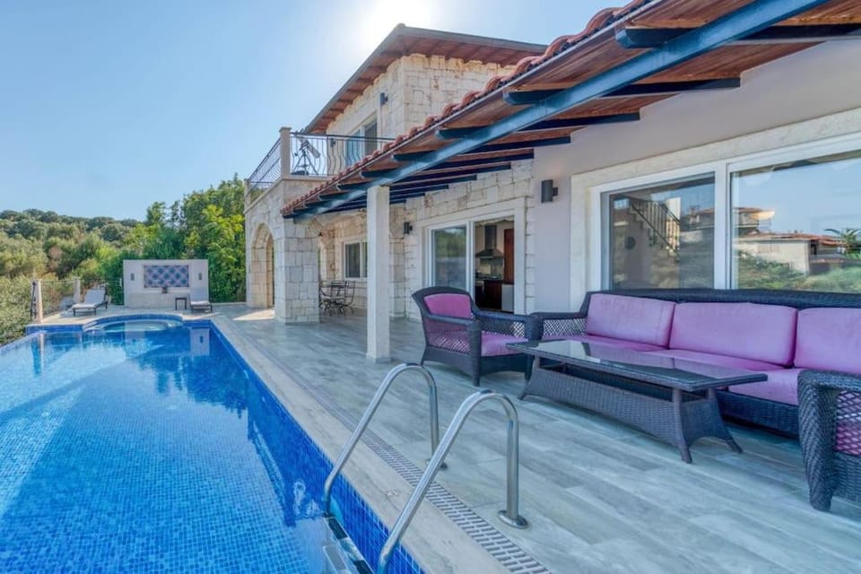 Patio, Pool view