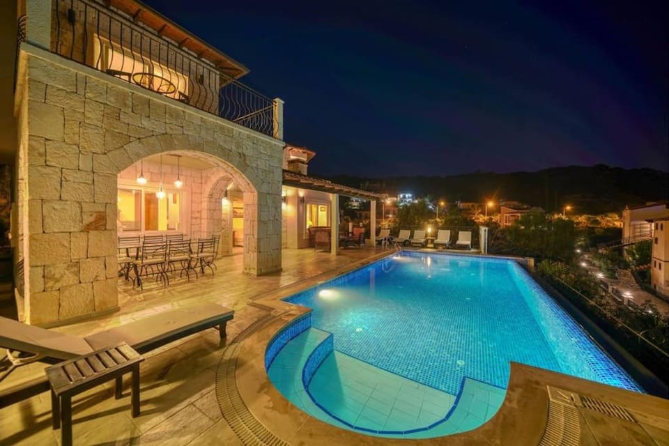 Property building, Night, Pool view, Swimming pool