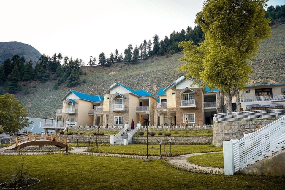 Property building, Garden view, Mountain view
