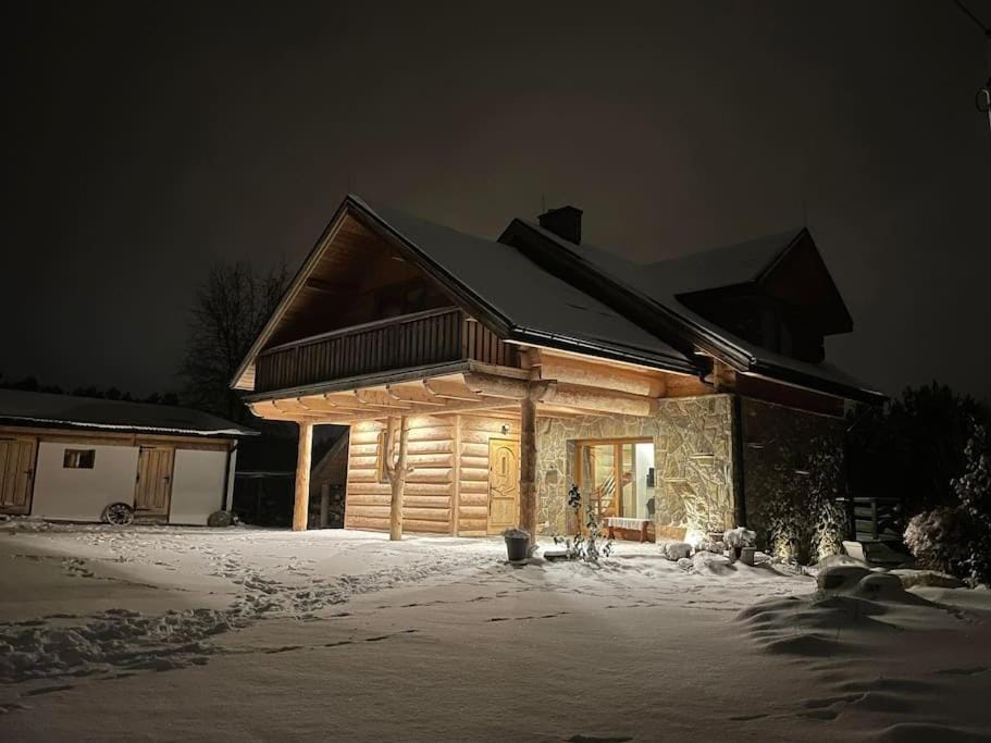 W Otulinie Czerwonej Góry House in Poland