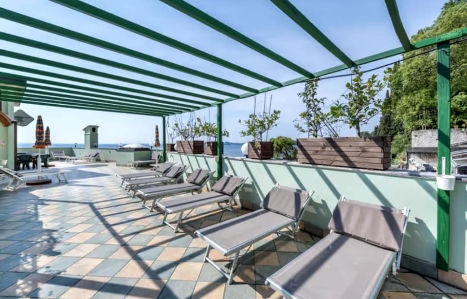 Casa Fedra, delizioso loft frontelago House in Lake Garda