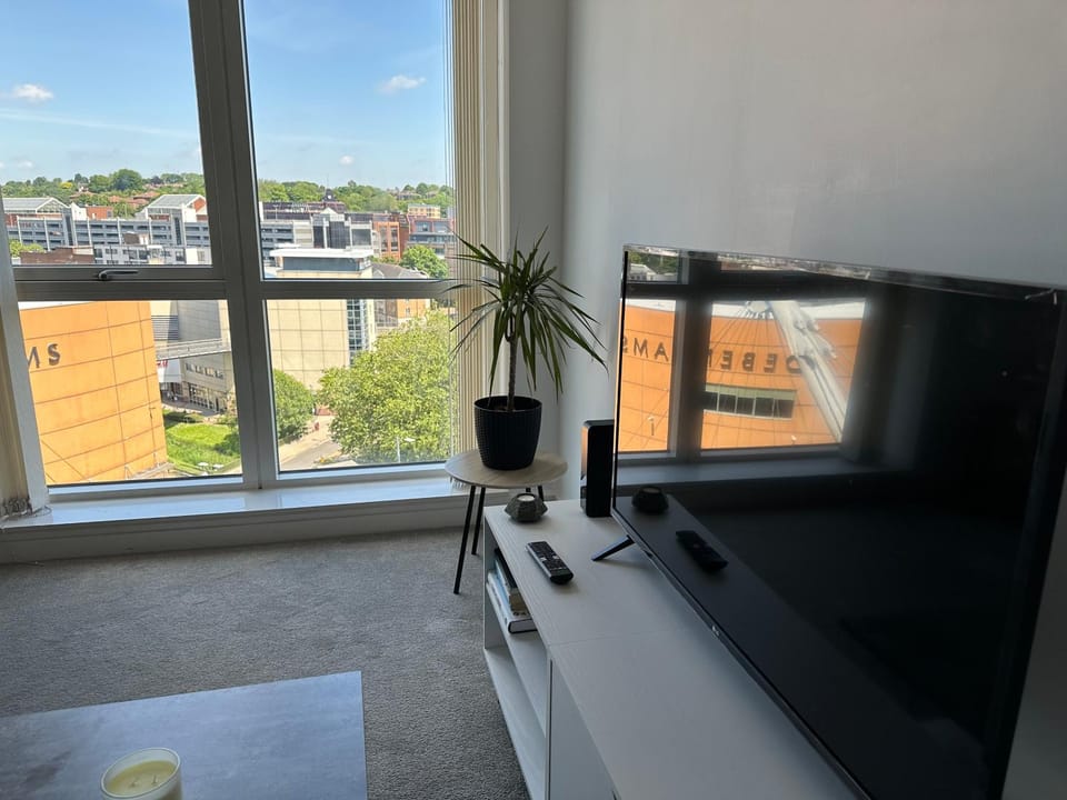 Luxury 1 Bed Apartment Hemel Hempstead Sleeps 4 Luton Airport Nearby Apartment in Hemel Hempstead
