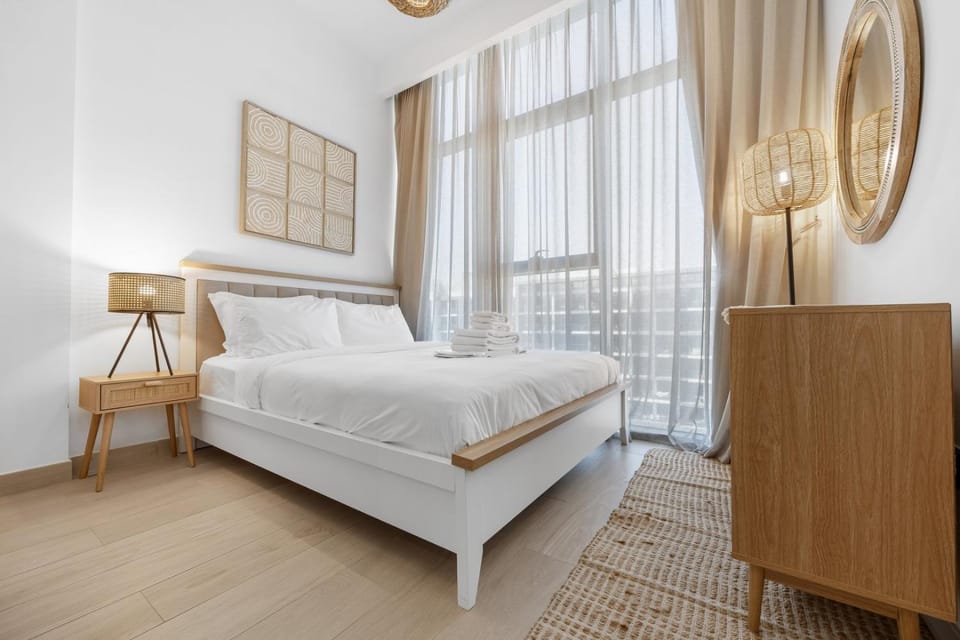 Zen Condo With Burj Khalifa View In Vibrant City Apartment in Dubai