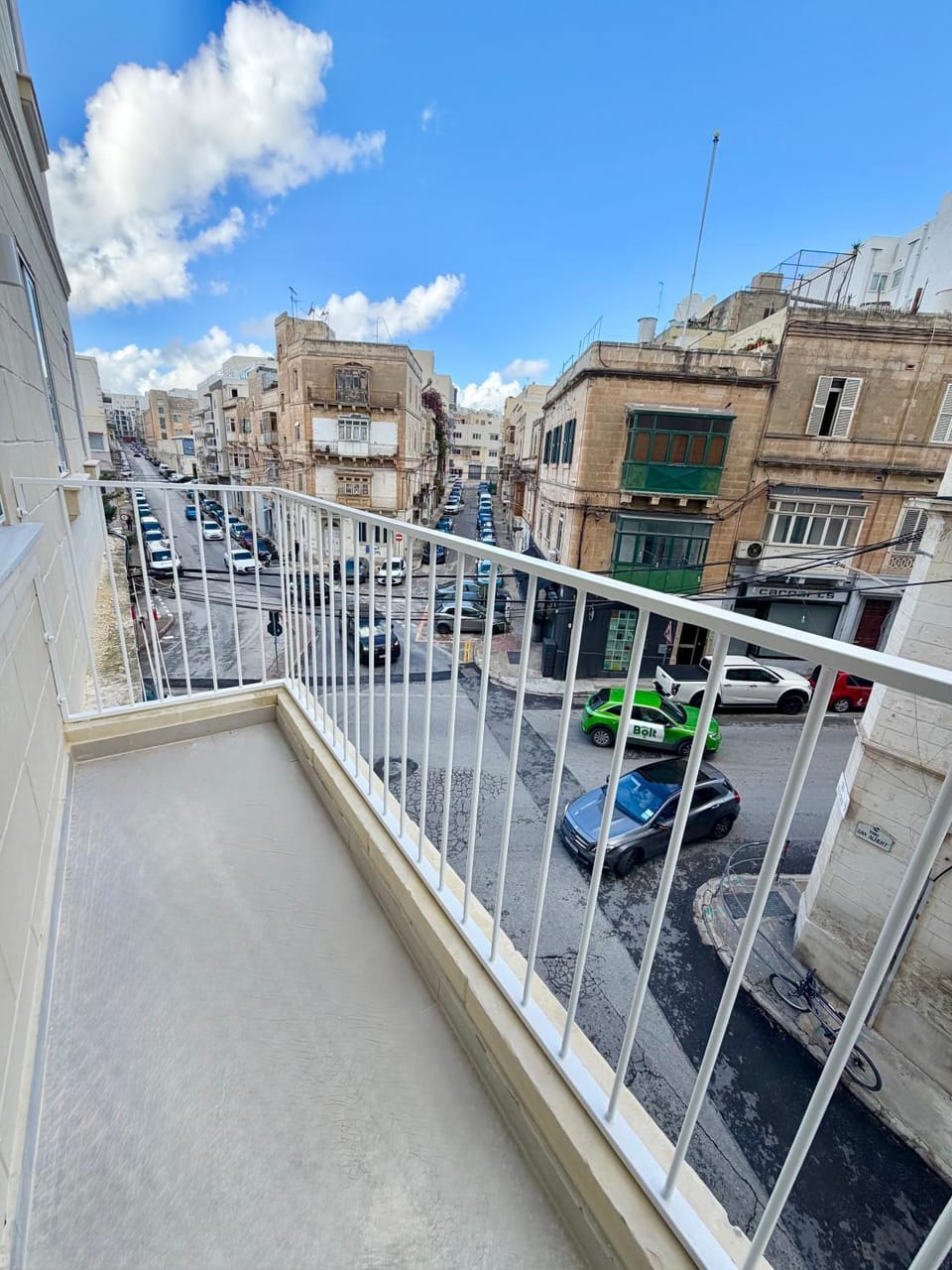 Modern Designer Stay near Sliema Seafront Apartment in Sliema