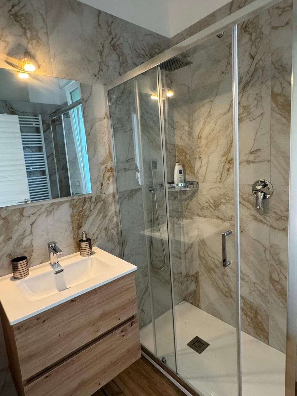 Shower, Bathroom