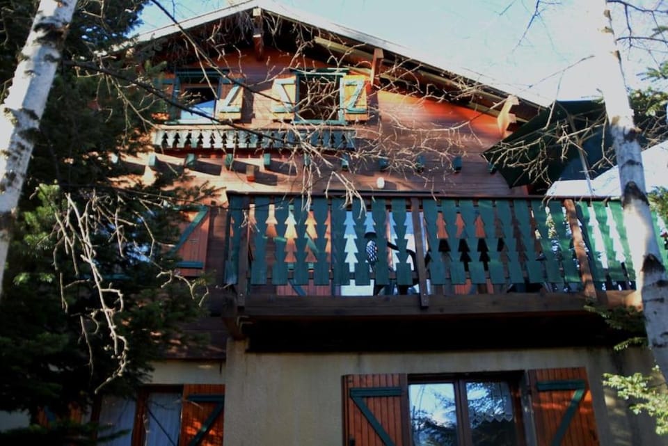 Chalet Bippo Pyrénées 2000 WiFi fibre Chalet in Bolquère