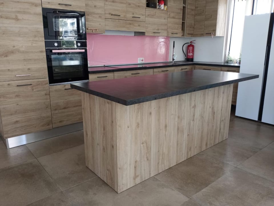microwave, oven, kitchen