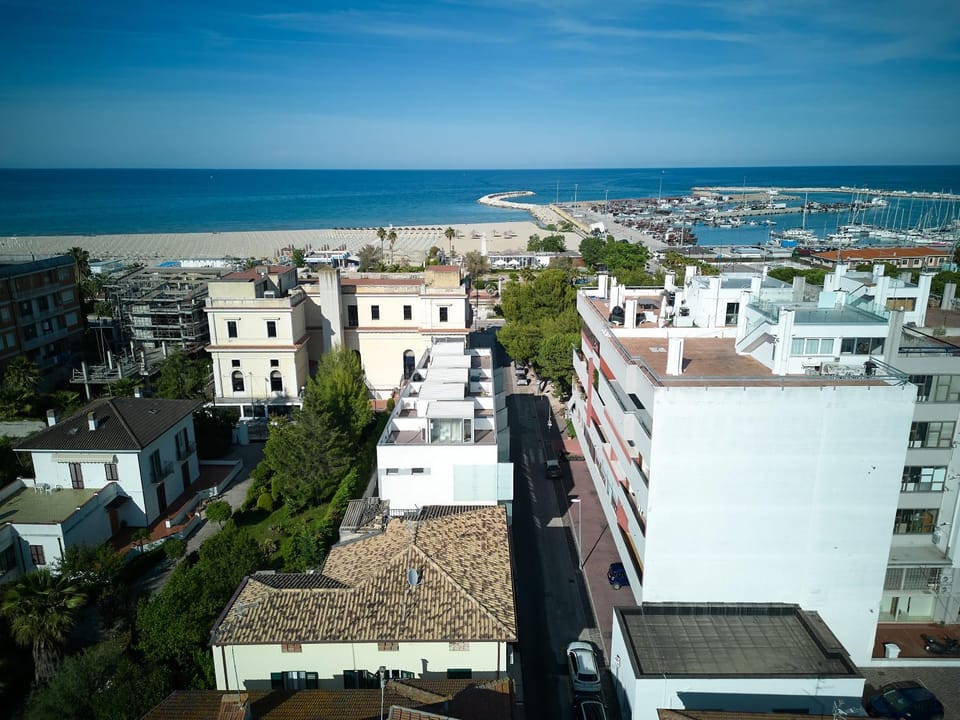 B&B aMare - Il Battito del Mare a Due Passi Bed and Breakfast in Giulianova
