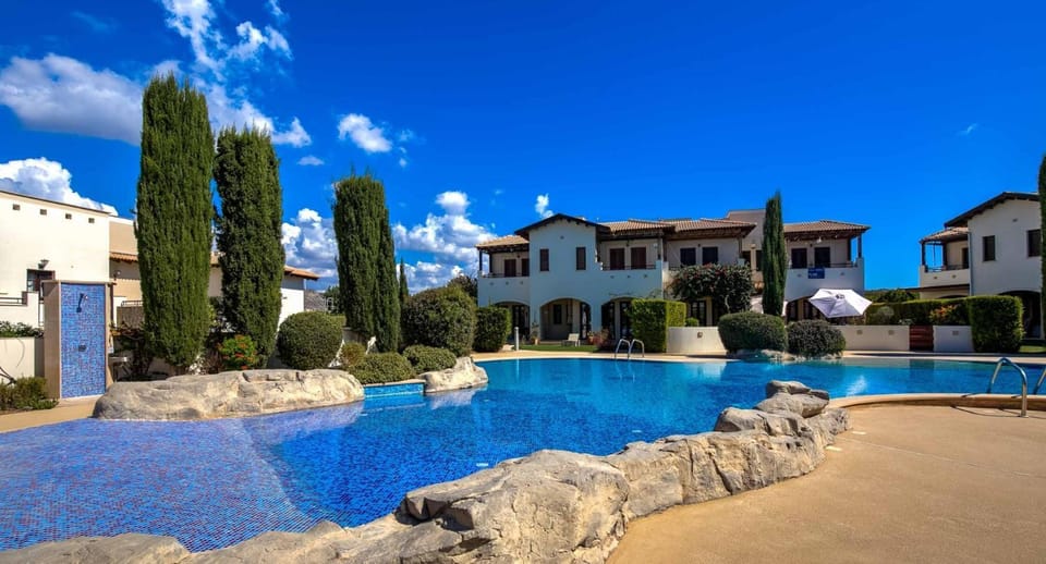 Floor plan, Swimming pool, Swimming pool