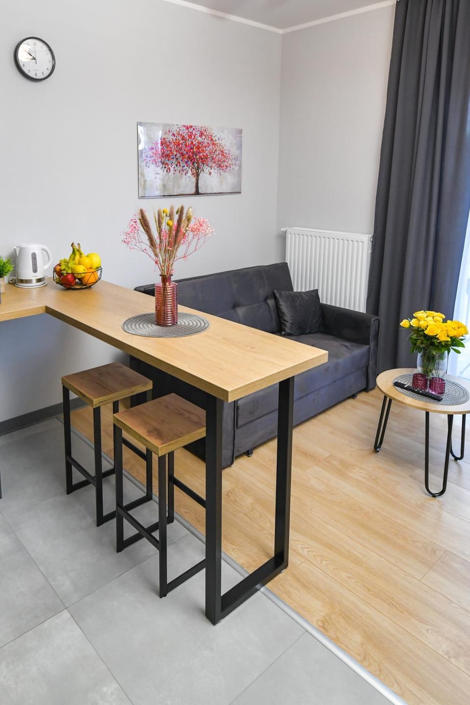 Living room, Seating area, Dining area