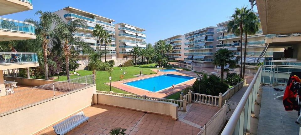 Property building, Pool view, Swimming pool