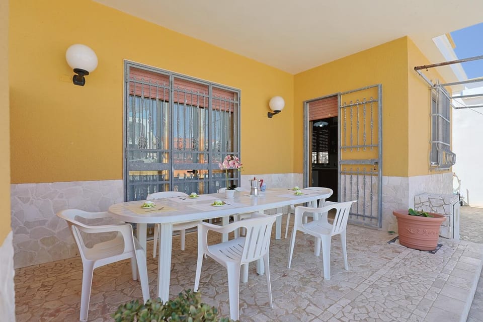Patio, Day, View (from property/room), Living room, Dining area