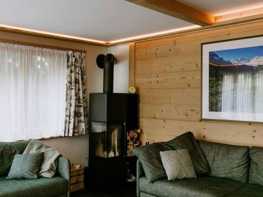 Zentral, parking und WIFI, nahe zu den Skipisten Apartment in Adelboden