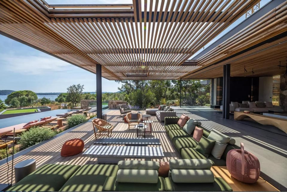 Patio, Seating area