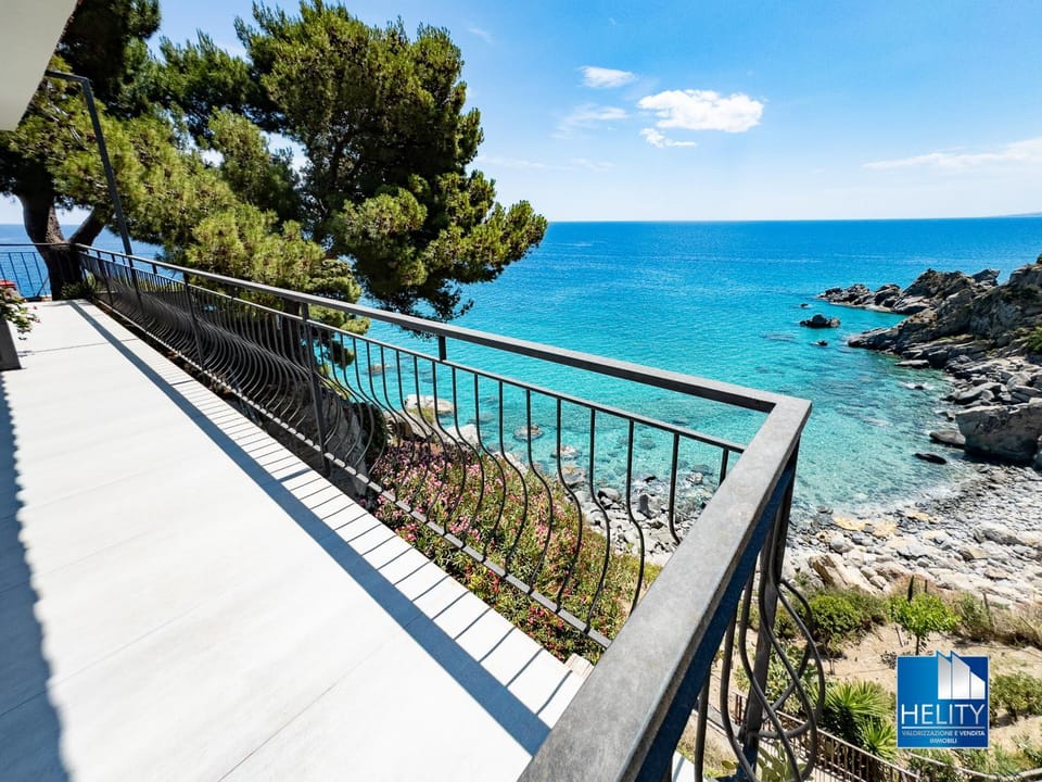 Day, Natural landscape, View (from property/room), Balcony/Terrace, Sea view