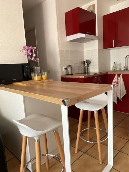 T2 JuanOnTheBeach Apartment in Antibes