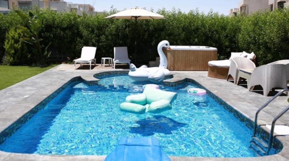 Chalet in hacienda bay with Privte pool and jacuzzi for families only Apartment in Egypt