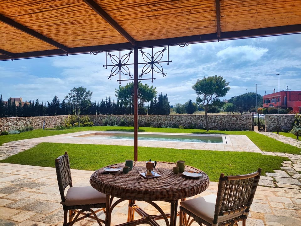 Pool view, Swimming pool