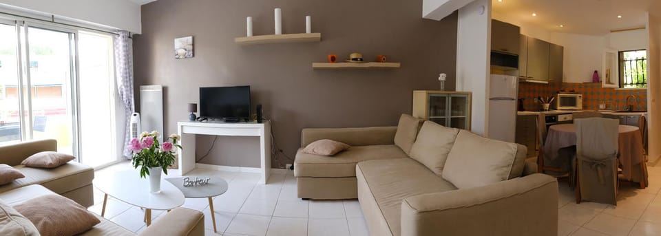 Superbe T2 4 étoiles climatisé Favière refait à neuf Apartment in Bormes-les-Mimosas
