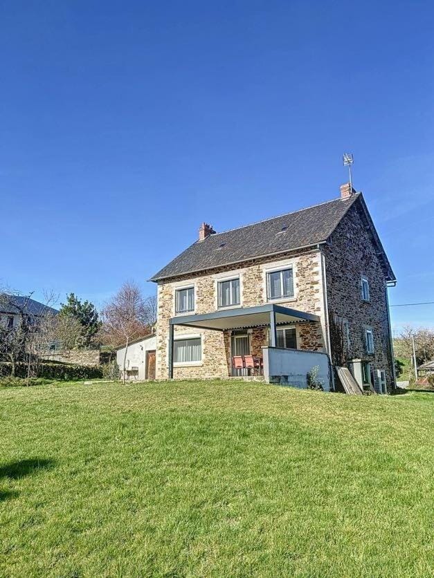 BRP Aveyron, Castan House, 5 beds House in Occitanie