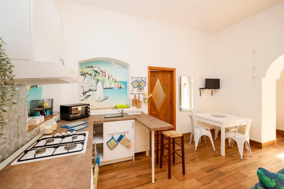 Communal lounge/ TV room, Lounge or bar, kitchen, kitchen