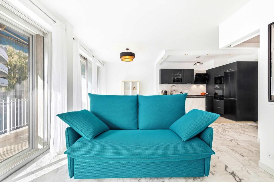 SUNBLUE - Accommodation Center Cannes & port Apartment in Cannes