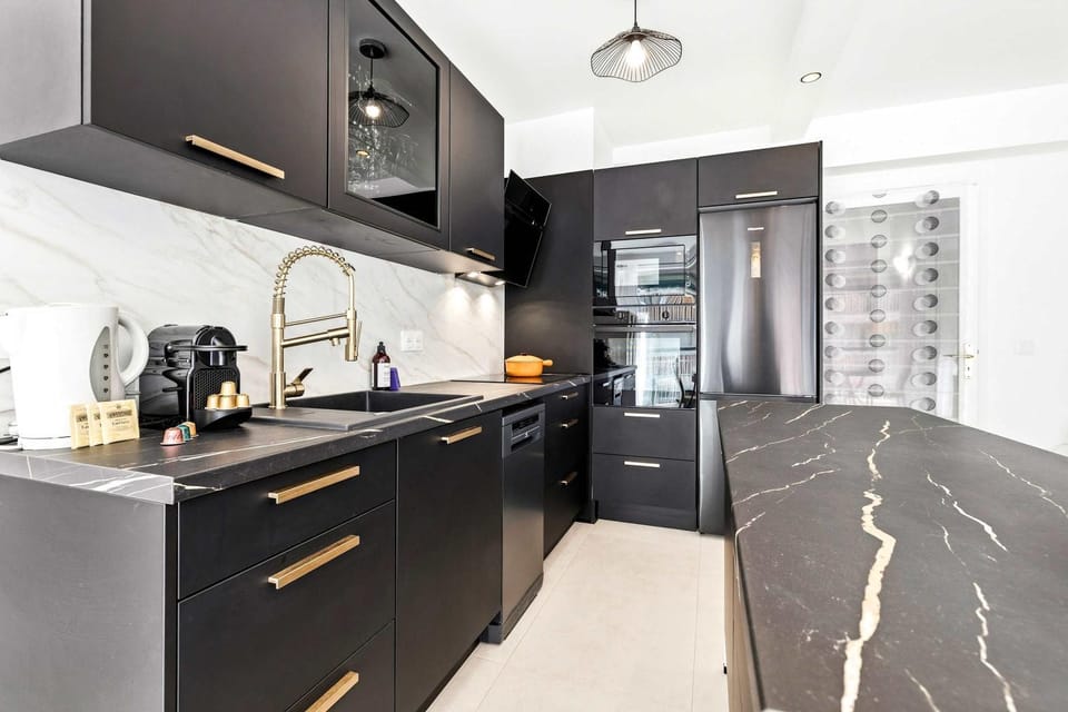 SUNBLUE - Accommodation Center Cannes & port Apartment in Cannes