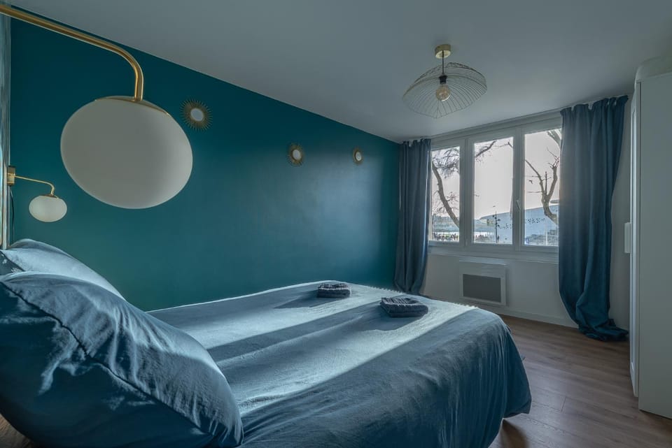Bed, Night, Bedroom