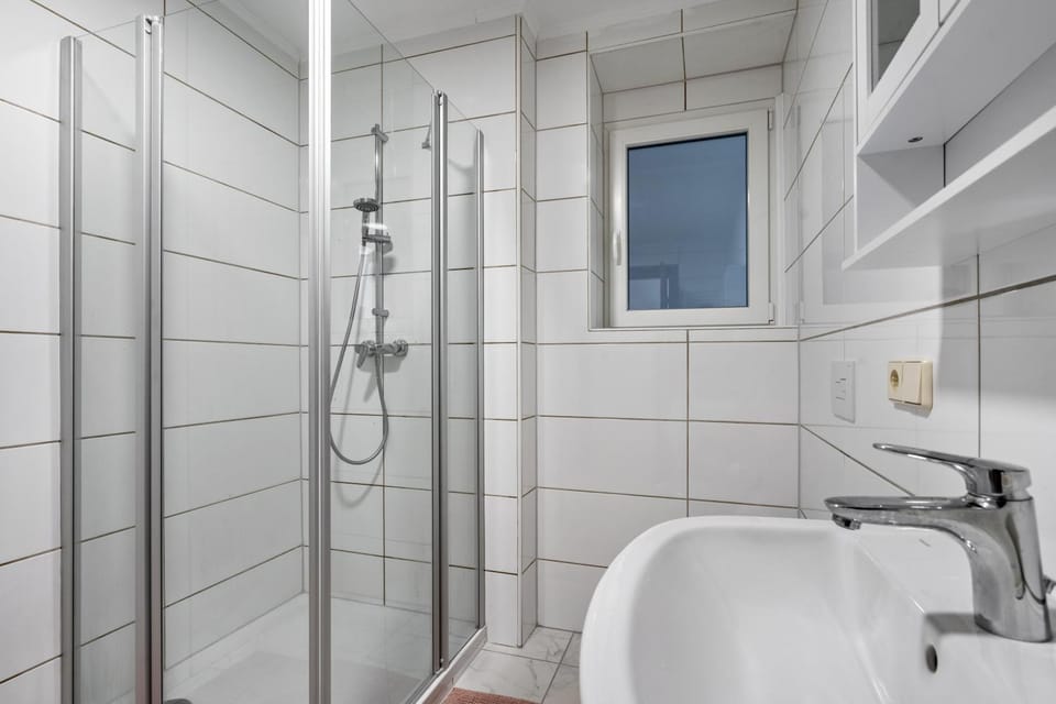 Bathroom, Living room