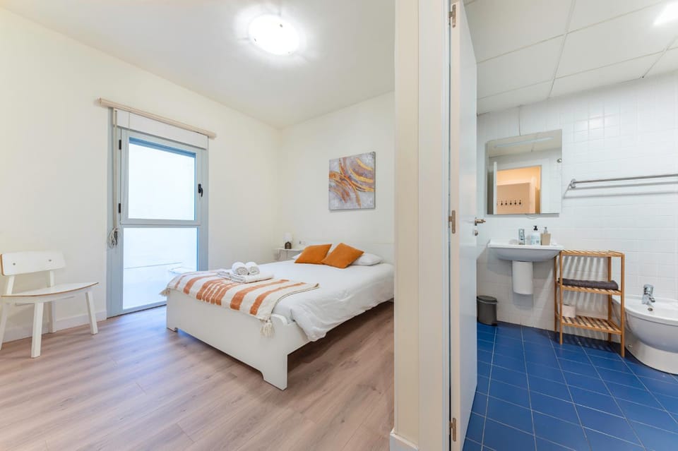 Bathroom, Bedroom