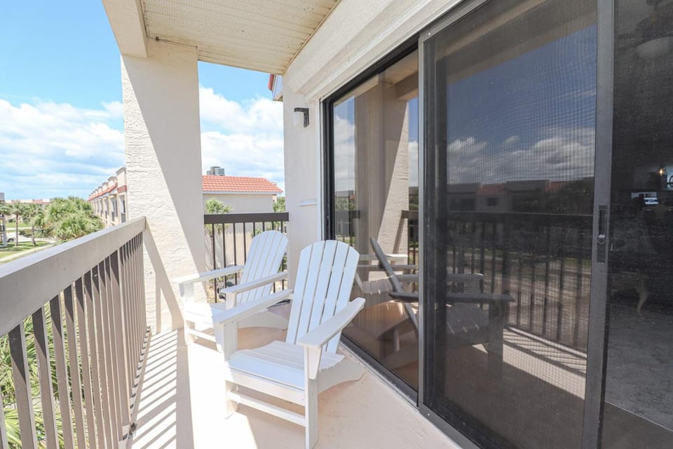 Ocean Village Club Q31 House in Butler Beach